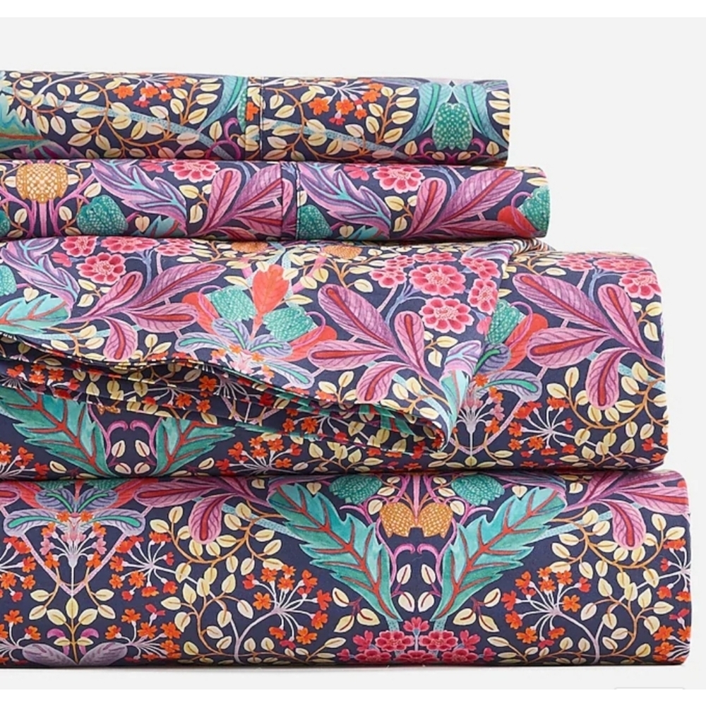 37. J.Crew Limited-edition twin XL sheet set in Liberty® Elm House fabric - Picture 4 of 7